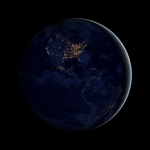 Tierra de noche, América