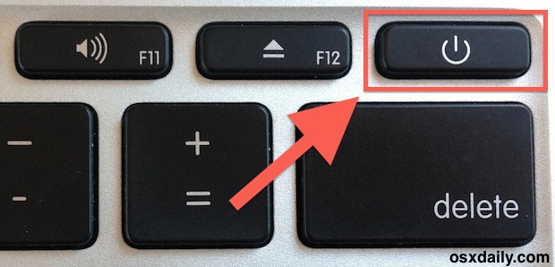 Botón de encendido en una MacBook Air