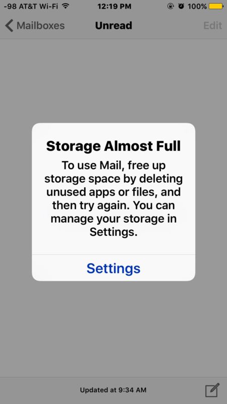 El almacenamiento está casi lleno para usar el correo, libera almacenamiento al eliminar los mensajes de error de iOS