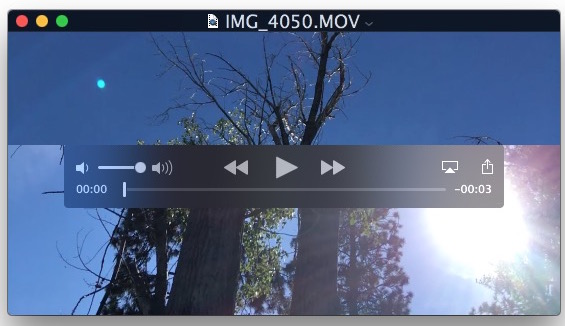 Reproduce un video de AirPlay desde el reproductor QuickTime a un receptor AirPlay de Mac OS X.