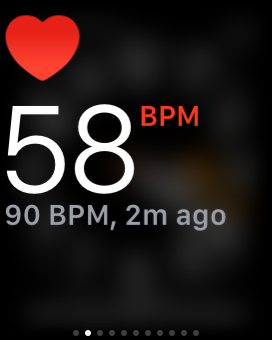 El monitor de frecuencia cardíaca Apple Watch en BPM muestra la frecuencia cardíaca actual y la última frecuencia cardíaca medida