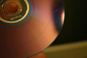Cómo recuperar películas en CD / DVD dañadas