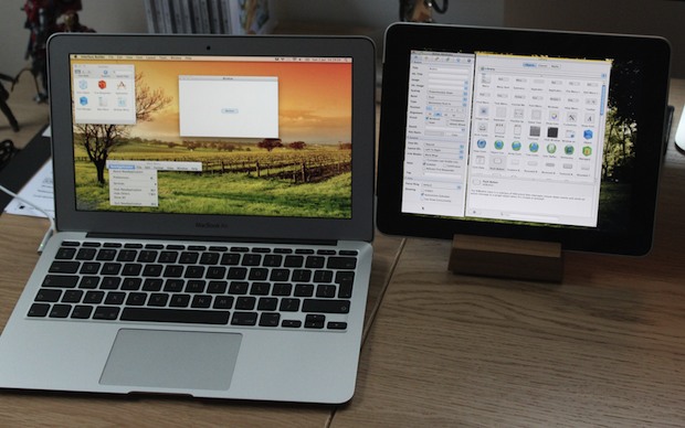 MacBook Air 11 con un iPad usando AirDisplay