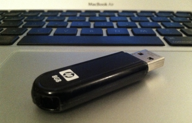 Mac OS X Lion Instale la unidad de carga USB